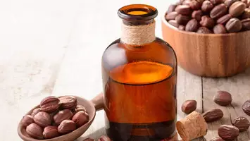photo of bottle of jojoba oil for hair