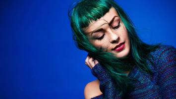 green hair with bangs
