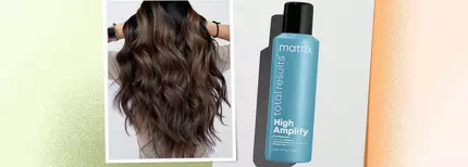 Dry shampoo isn’t only for blondes. Discover our list of our best dry shampoos for dark hair that won’t leave a white cast on your brunette locks.