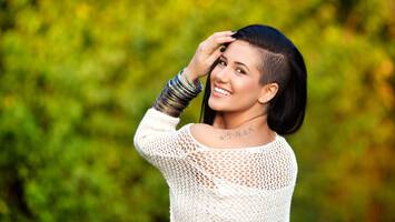 woman with shaved side