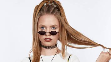 '90s halloween costume hair