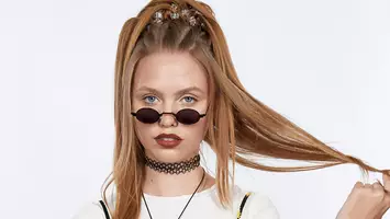 '90s halloween costume hair