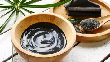 photo of charcoal for hair