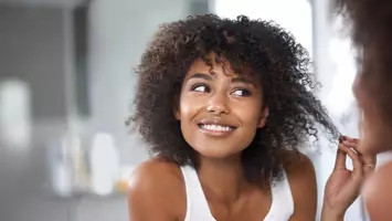 short haircuts for square faces