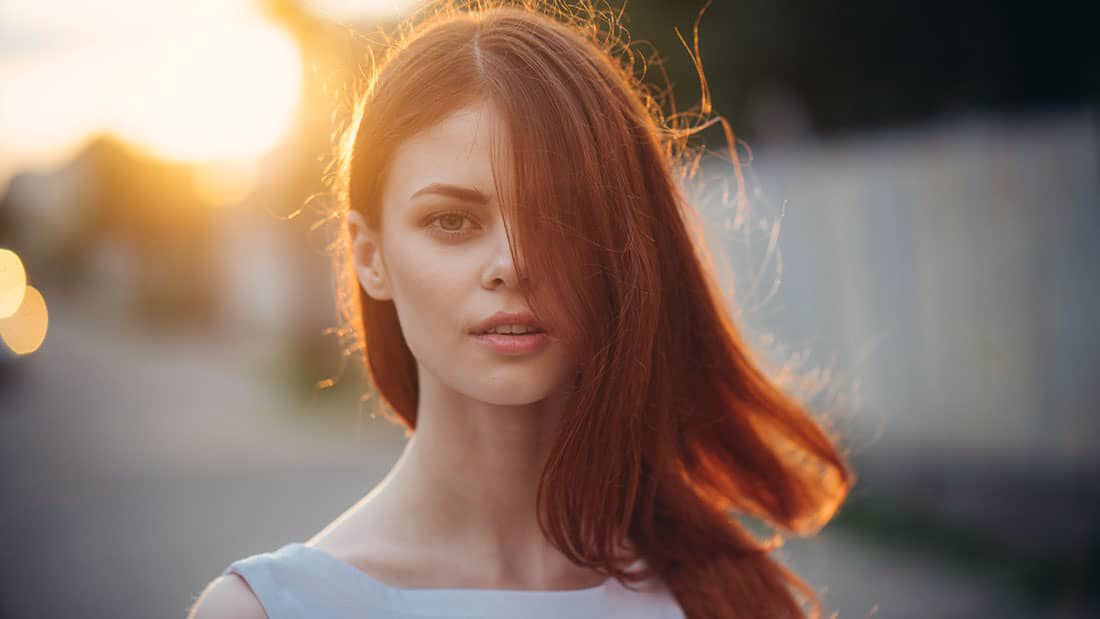 woman outdoors with marie kondo hair routine