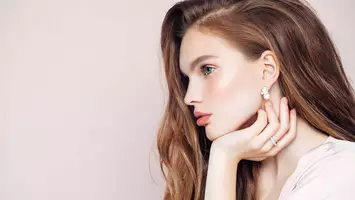 woman with long thick hair