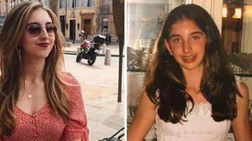 photo of women with very thick hair