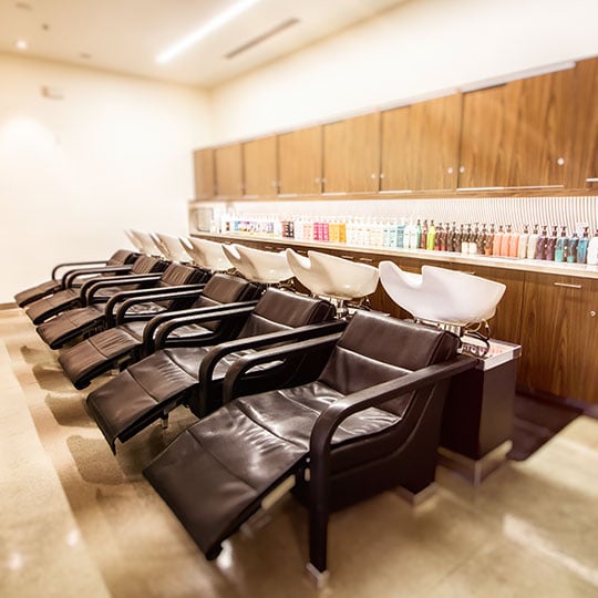 shampoo bar at atelier by square salon