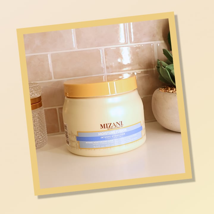 We’re decoding your burning questions on how to use a hair mask, plus dishing out our favorite innovative formulas to mask up with now. 