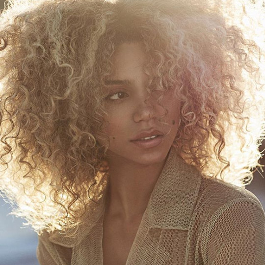 Haircuts For Thin Curly Hair