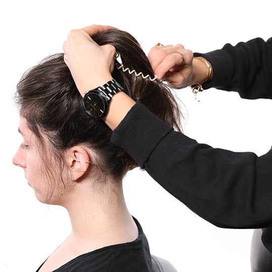 how to style a messy bun