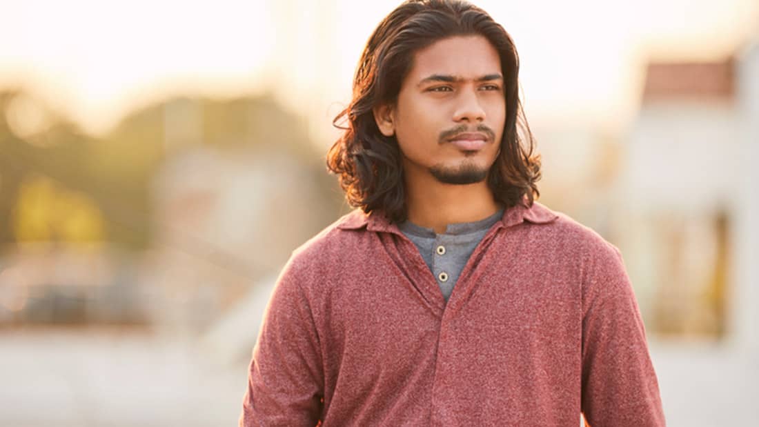 Men long sale wavy hair
