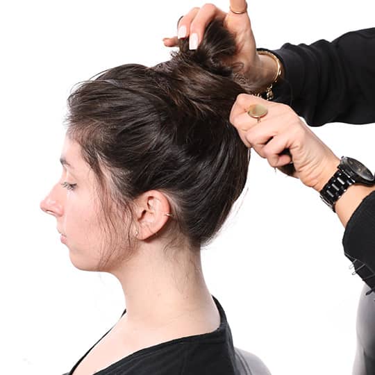 how to style a messy bun
