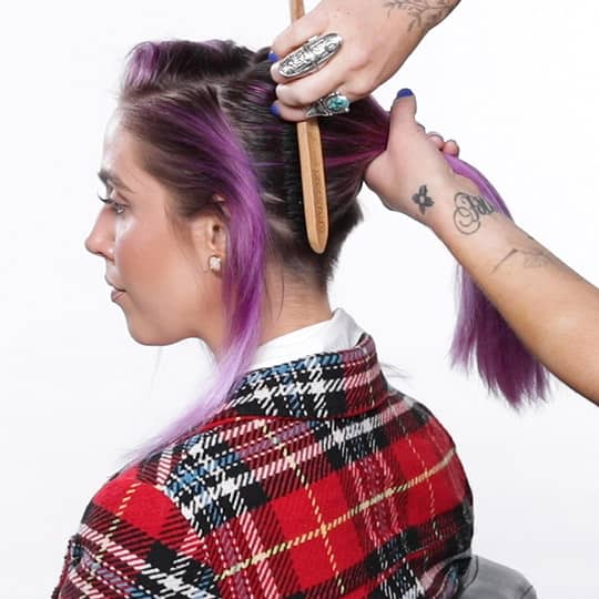 How To Style Sleek Ponytail