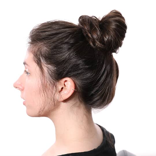 how to style a messy bun