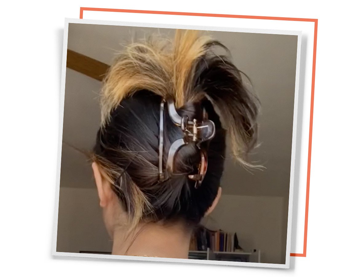 17 Best Claw Clip Hairstyles and Ideas to Try for 2024