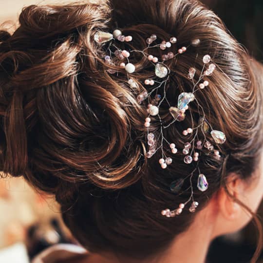 Here Comes The Bride 18 Wedding Hairstyle Ideas We Love By