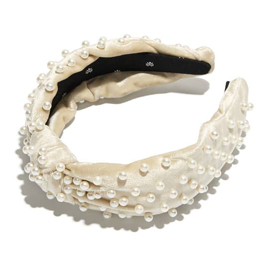 photo of pearl knotted headband